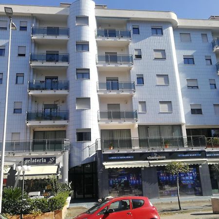 La Casa Di Piero Apartment Cosenza Exterior photo